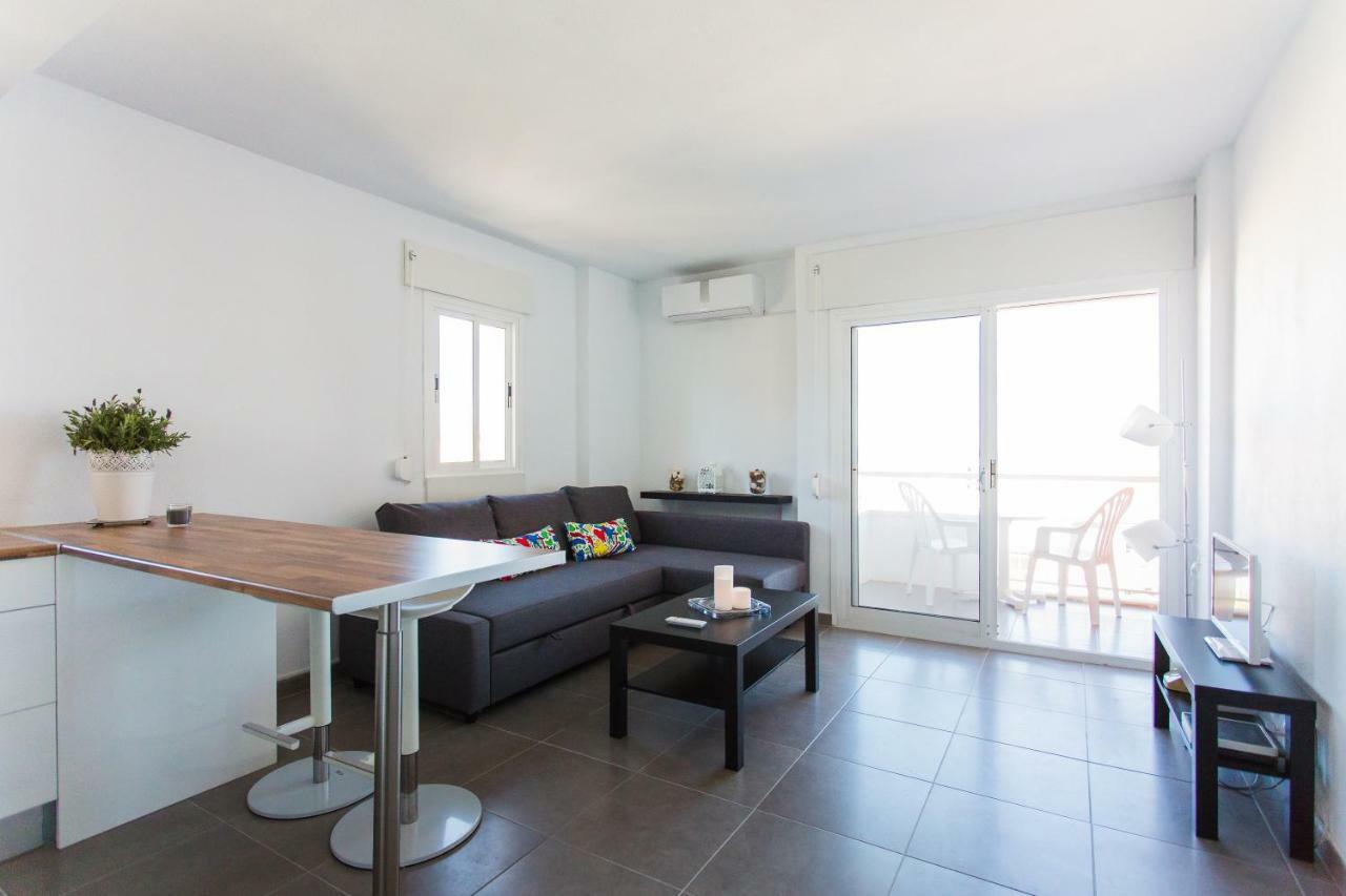 Central Apartment With Nice Views Benalmádena Eksteriør bilde